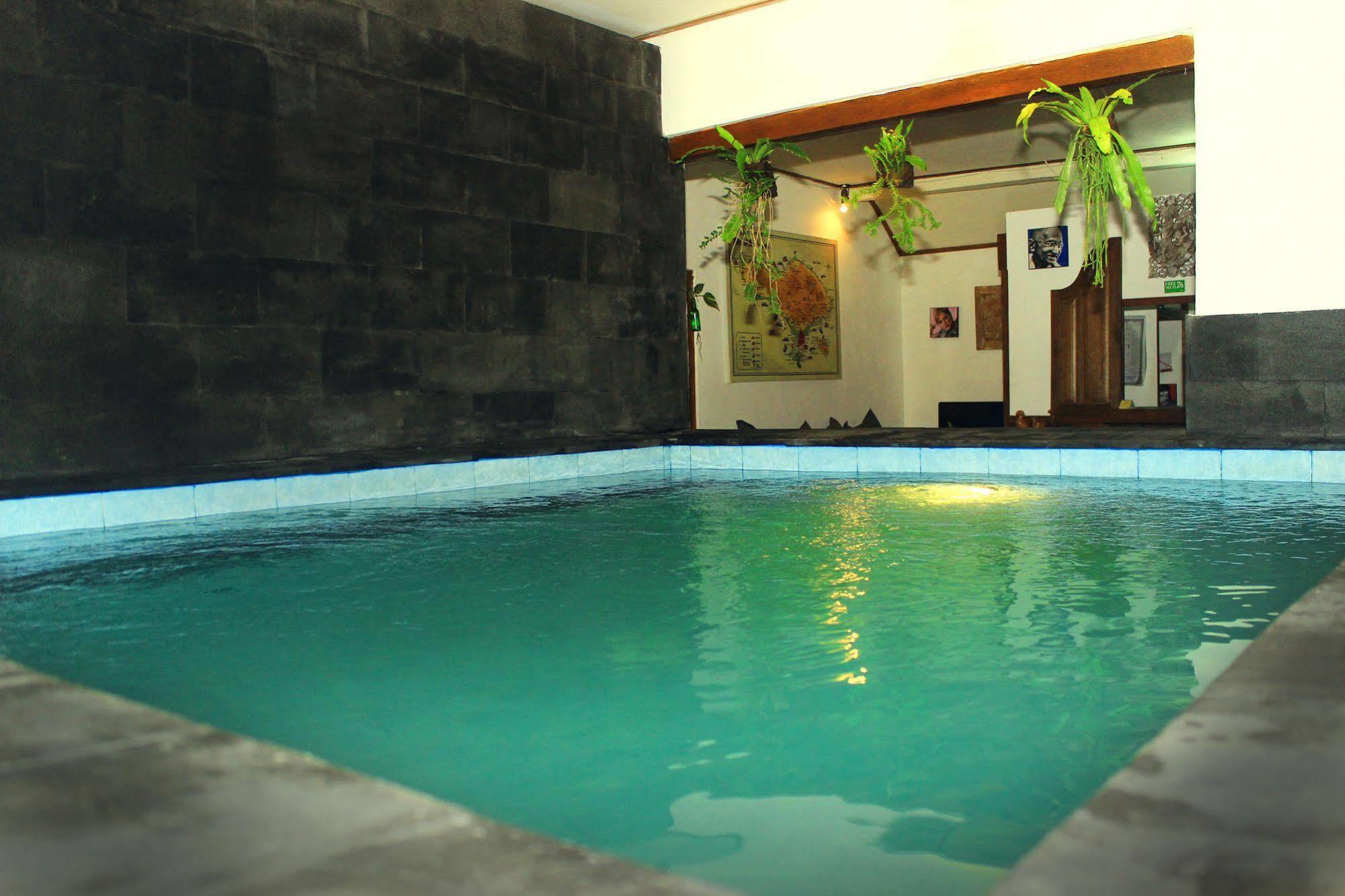 Friendly House Bali Pansiyon Ubud Dış mekan fotoğraf