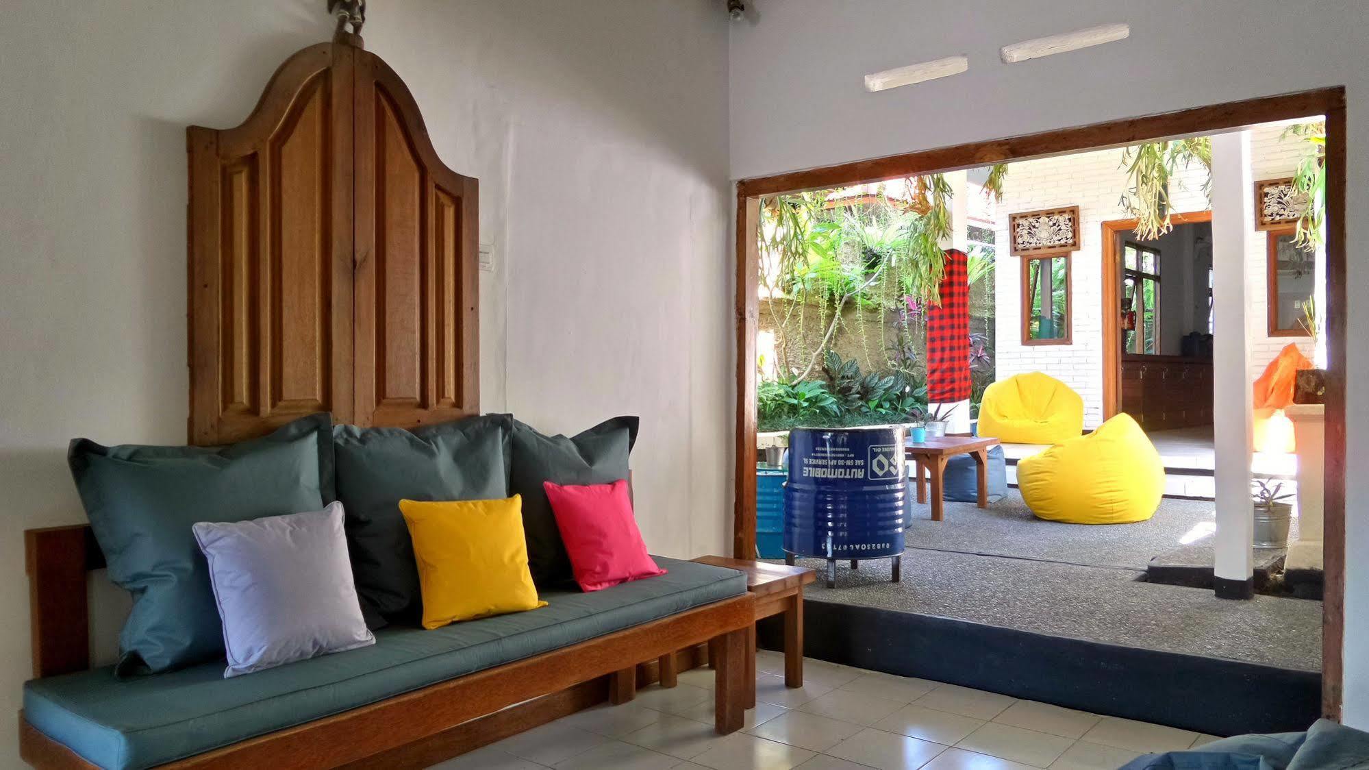 Friendly House Bali Pansiyon Ubud Dış mekan fotoğraf