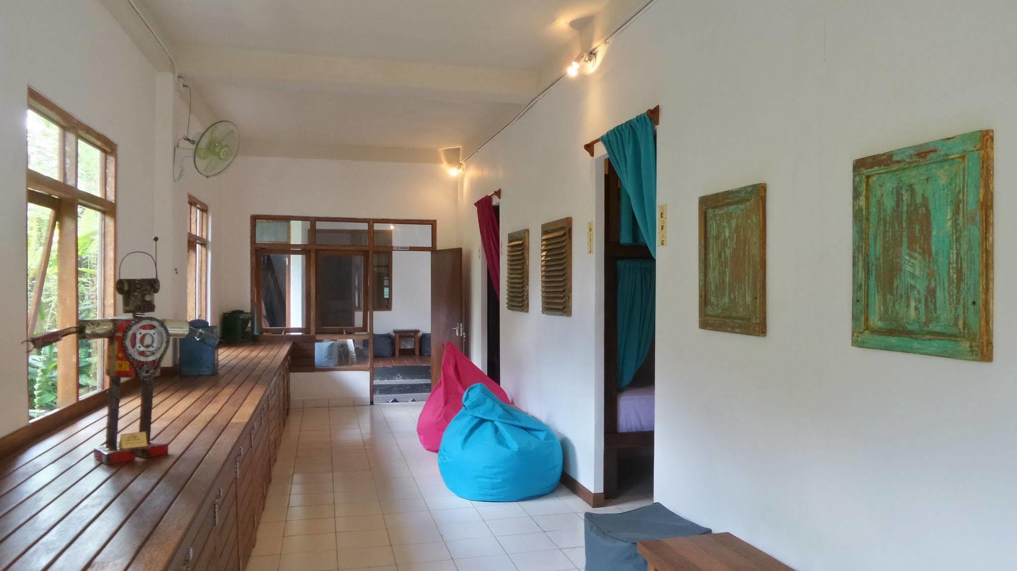 Friendly House Bali Pansiyon Ubud Dış mekan fotoğraf